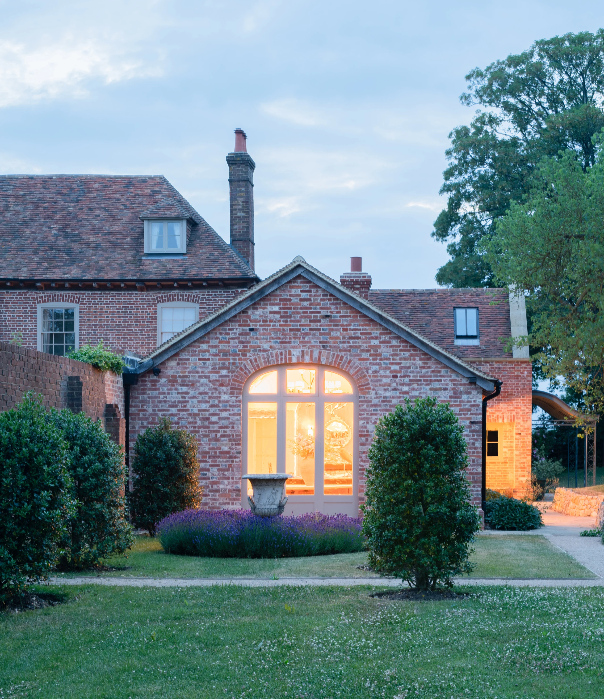 1531_hhgp_the_hall_fp_bn8_1